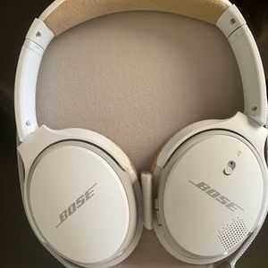BOSE SoundLink II Around-Ear Wireless Headphones
